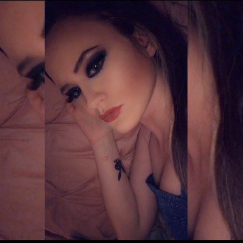 Hello go like my closet and make me a offer